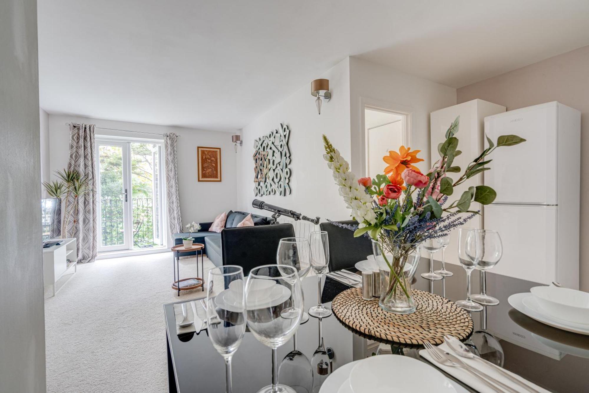 Apartment In Elephant & Castle With Parking Londen Buitenkant foto