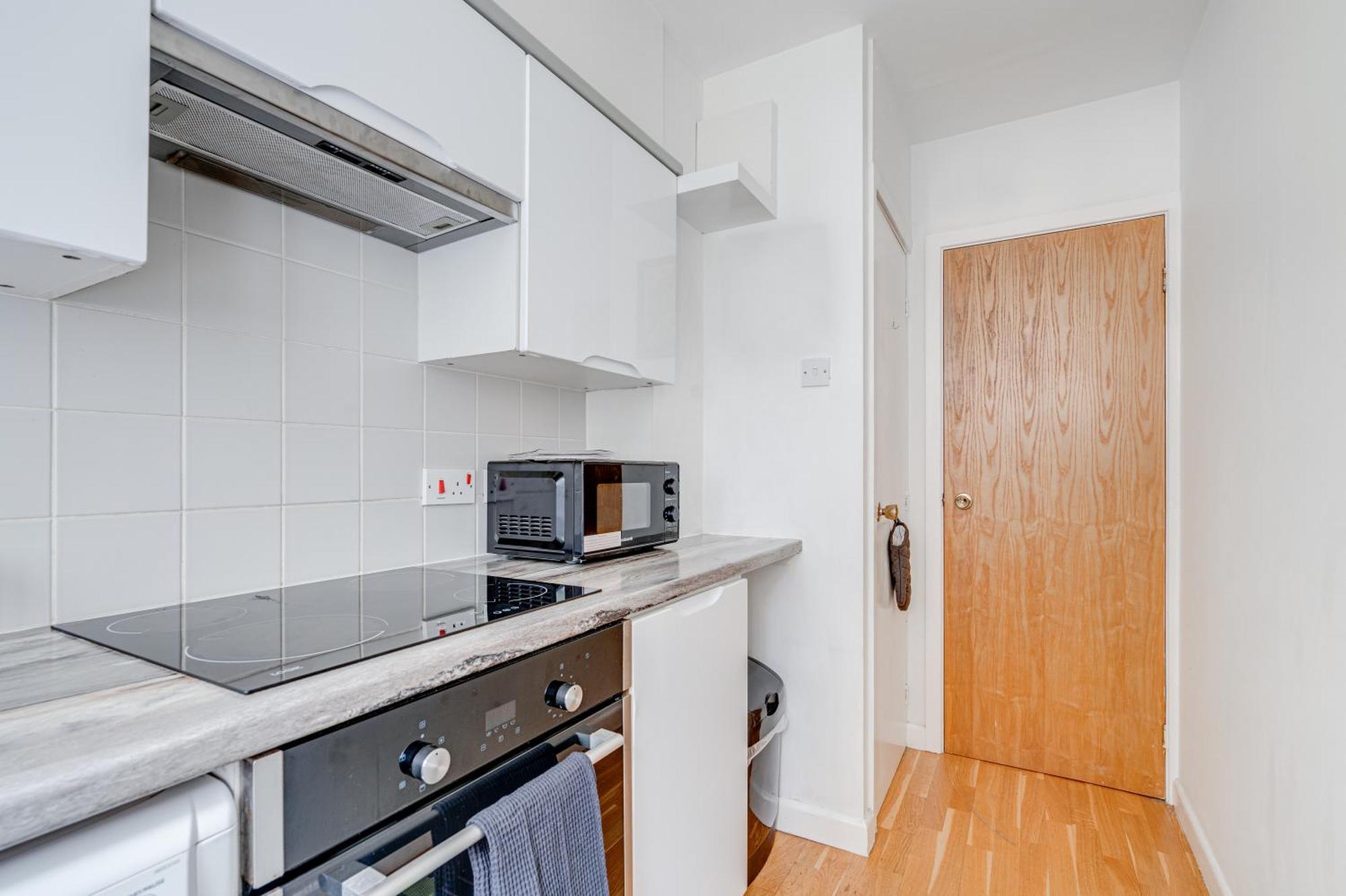 Apartment In Elephant & Castle With Parking Londen Buitenkant foto